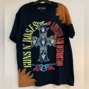 Guns n Roses appetite or destruction T-shirt, 100% cotton size large.